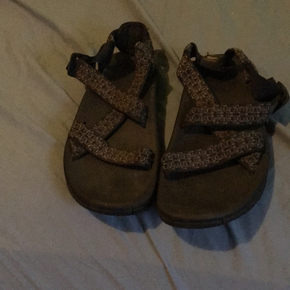Guy sandals